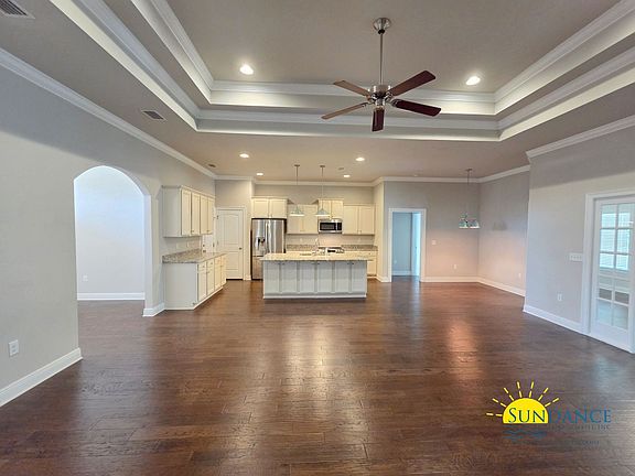 3rd image of 16 Viper Rd