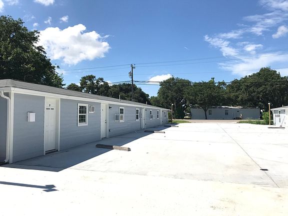 4th image of 1611 Main St #1-6