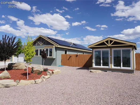 202 High Meadows Dr, Florence, CO 81226