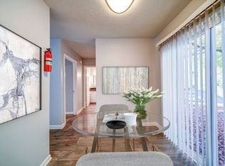 Colonial House Apartments, Hickory, NC 28601