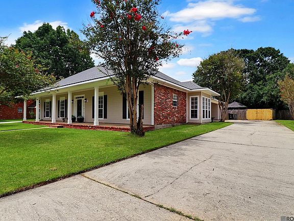 2nd image of 12253 Cardeza Ave