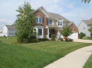 310 Cassidy Ln, Elgin, IL 60124