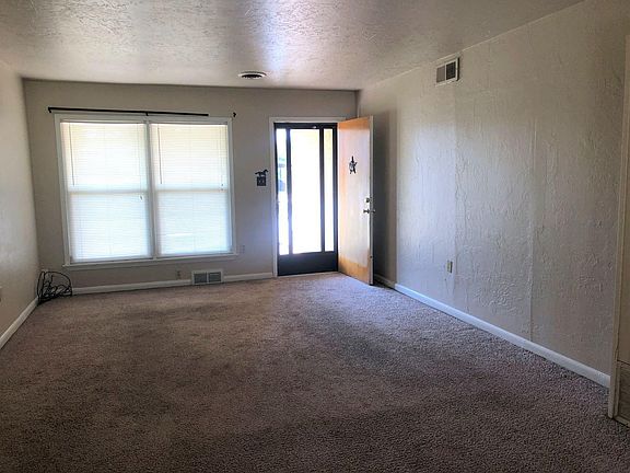 2nd image of 4315 NW Santa Fe Ave
