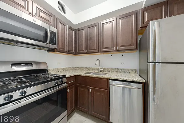 Rented by A&E Real Estate Management | media 1