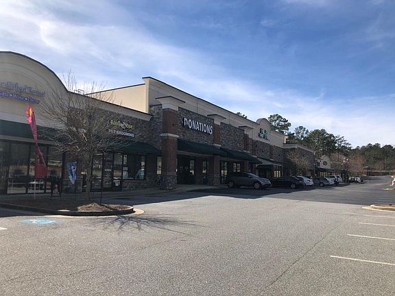4th image of 1910 Eagle Dr