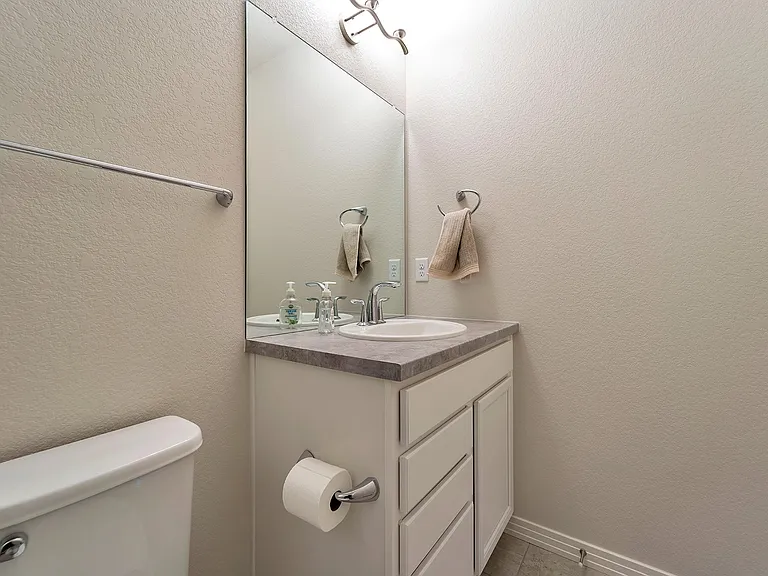 307 S 1st Ave — Photo 10