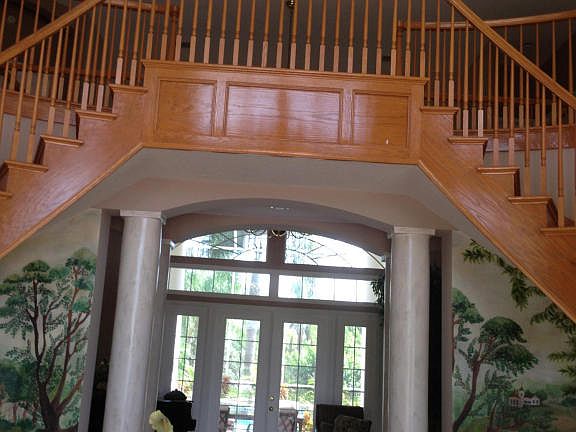 4th image of 897 Oak Park Dr