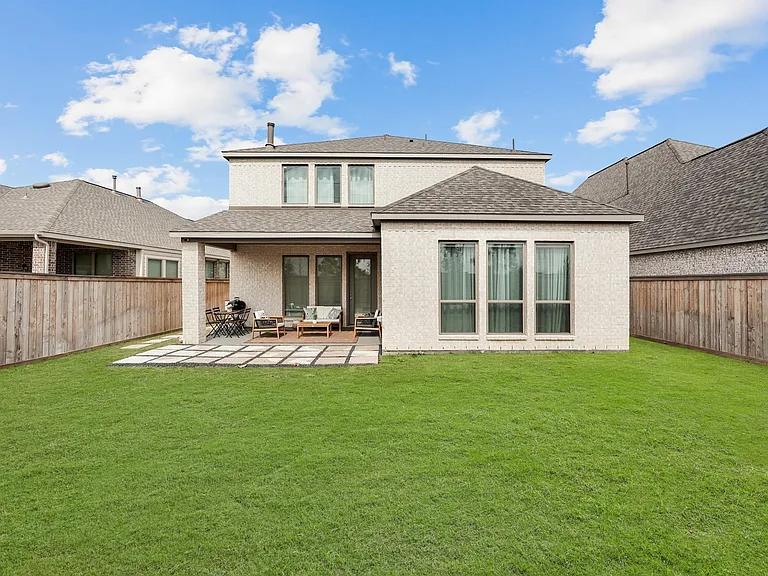 18419 Circle Bar Ranch Ct — Photo 36
