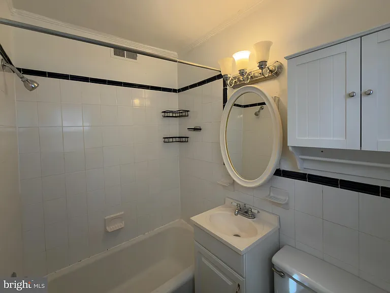 2601 16th St S #620 — Photo 25
