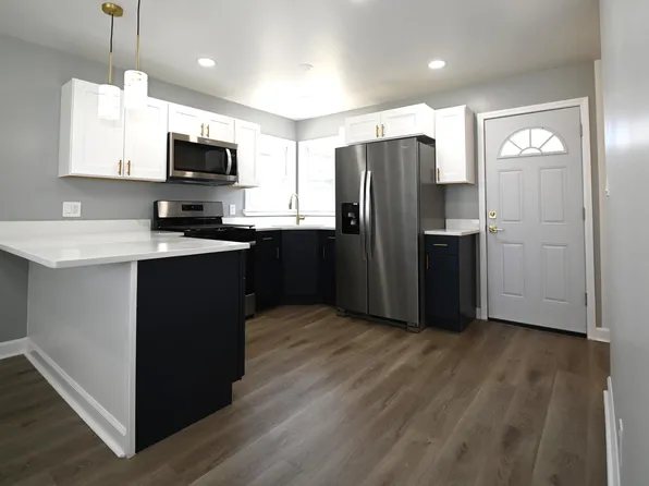 3844 Jewett Ave, Highland, IN 46322