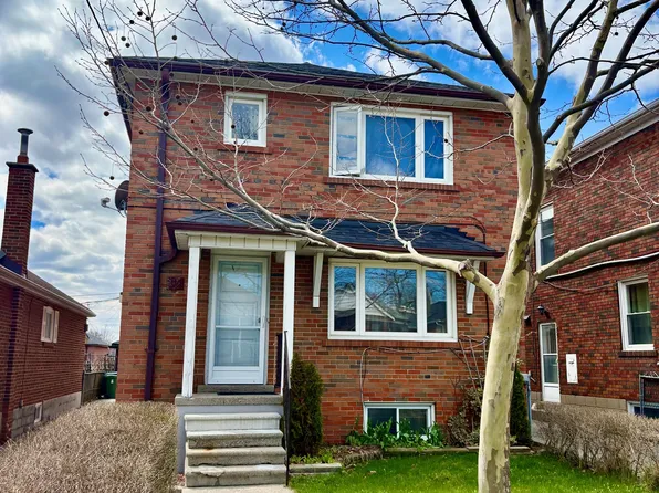 62 Richardson Ave, Toronto, ON M6M 3R9