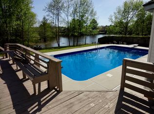 2516 Piney Bark Dr, Virginia Beach, VA 23456