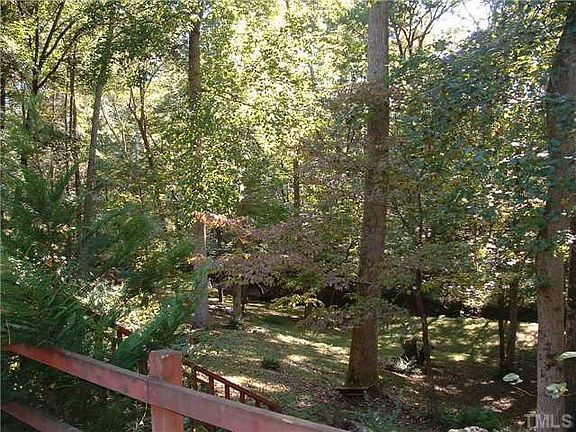 5th image of 5096 Tabbs Creek Ln