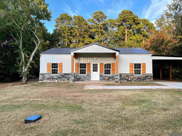 1802 Myrtlewood Dr, Marshall, TX 75672