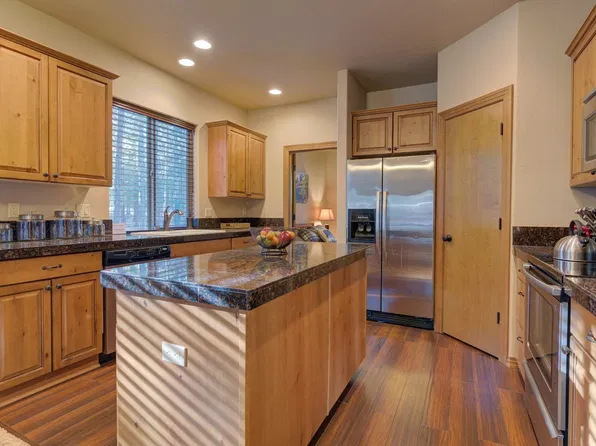 16831 Jacinto Rd, Bend, OR 97707