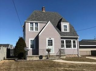 2510 10th St, Two Rivers, WI 54241