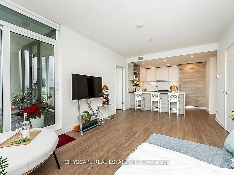 585 Austin Ave #1907 — Photo 11
