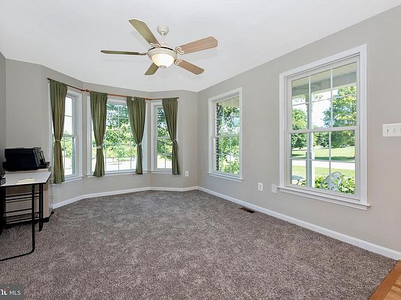 5th image of 20009 Marble Hill Ct