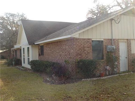 5th image of 829 Sodolak Ln