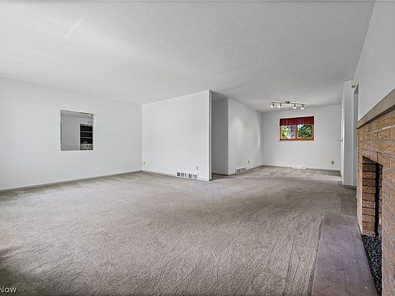 3rd image of 6217 Brookside Rd