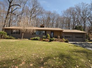 18 Lenape Dr, Montville, NJ 07045