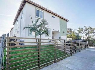 4556 W 16th Pl UNIT 1/2, Los Angeles, CA 90019