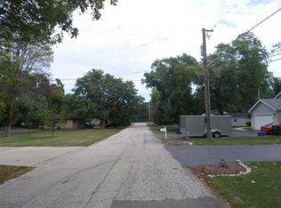 10585 W Morton Ave, Beach Park, IL