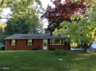 8324 Hawkins Creamery Rd, Gaithersburg, MD 20882