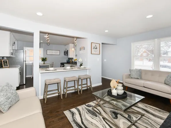 5957 North 64th STREET, Milwaukee, WI 53218