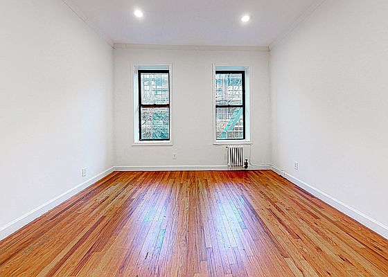 2nd image of 126 W 139th St #2FL1