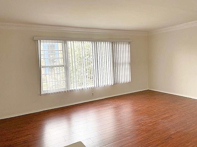 1st image of 902 10th St #922