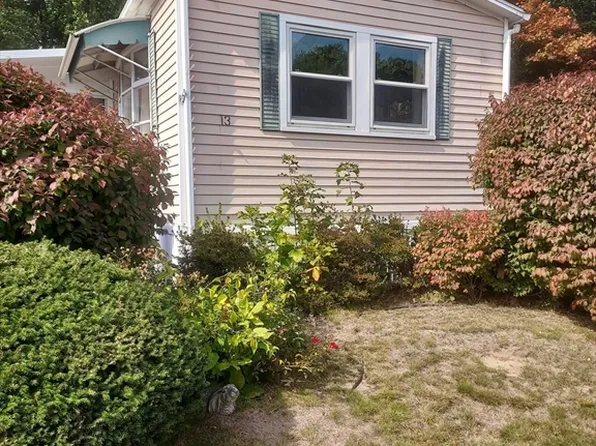 13 Northway, Taunton, MA 02780