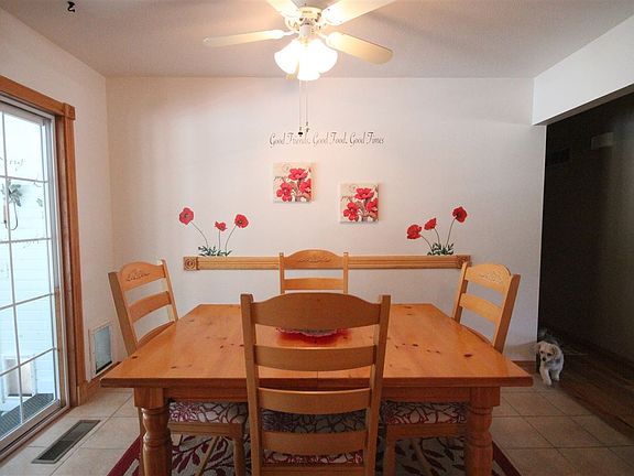 4th image of 27499 Lamplighter Ln
