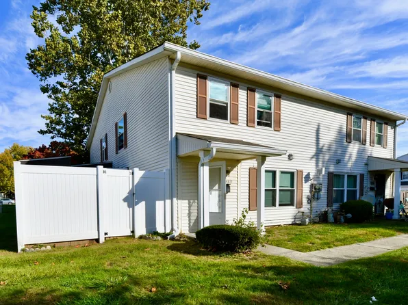 4819 Oakwood Trl, Indianapolis, IN 46268