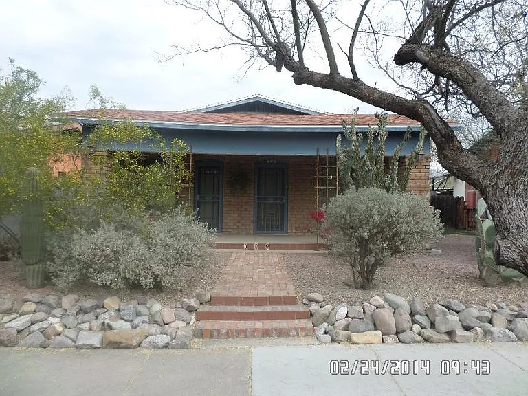 609 E Mabel St — Photo 10