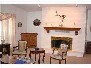 4th image of 2726 Palm Dr