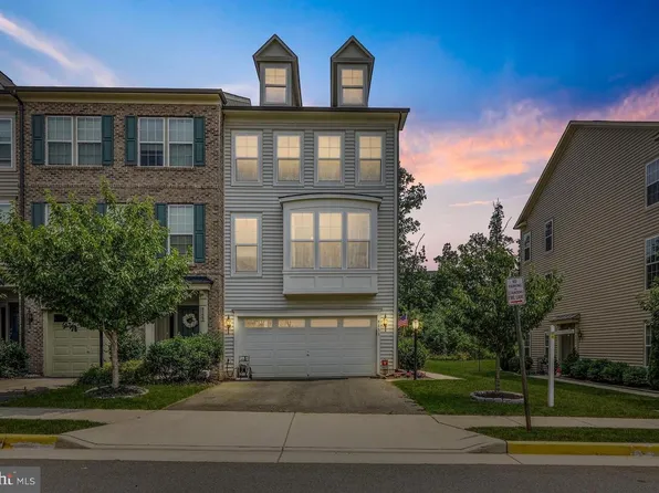 9131 Balaton Lake Ln, Bristow, VA 20136