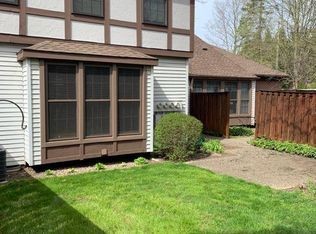 3514 Whispering Brook Dr SE, Kentwood, MI 49508