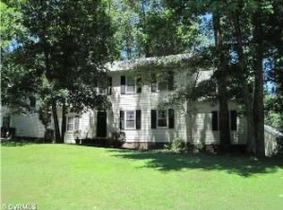 10300 Windbluff Dr, Henrico, VA 23238