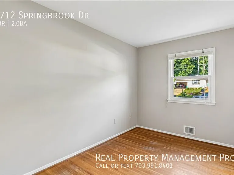 4712 Springbrook Dr — Photo 18