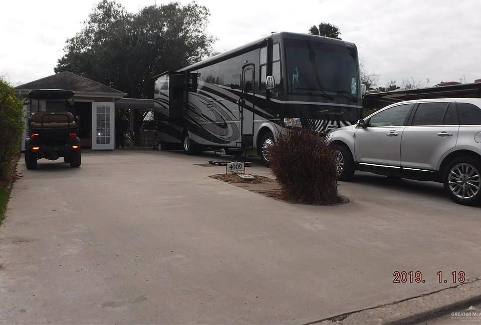 1st image of 4009 Lark Dr