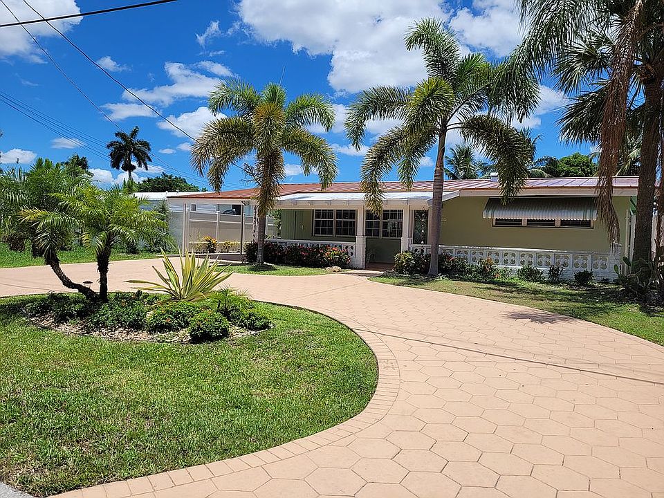 1st image of 2500 Cat Cay Ln