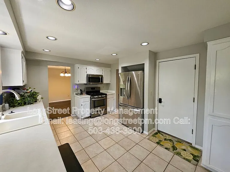 5806 SE Pine St — Photo 10
