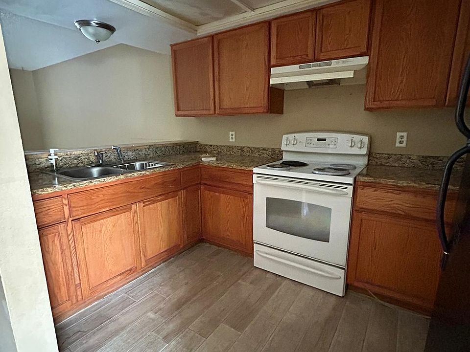 1st image of 1058 S Hoagland Blvd #1060