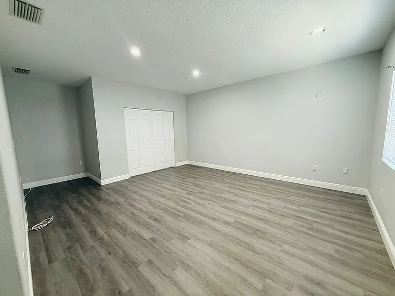 4203 E Yukon St — Photo 10