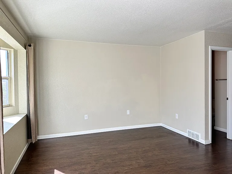312 Southridge Pl — Photo 7