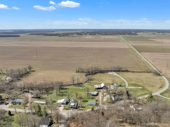 1025 Onton Rd, Slaughters, KY 42456