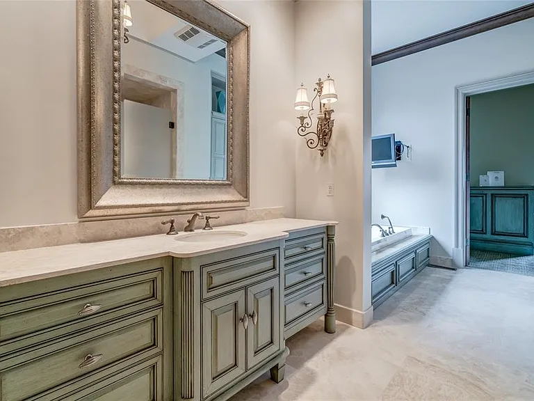 5701 Mistletoe Ct — Photo 28