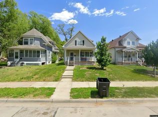 3903 N 17th St, Omaha, NE 68110