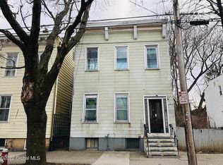 310 2nd St APT 1, Albany, NY 12206